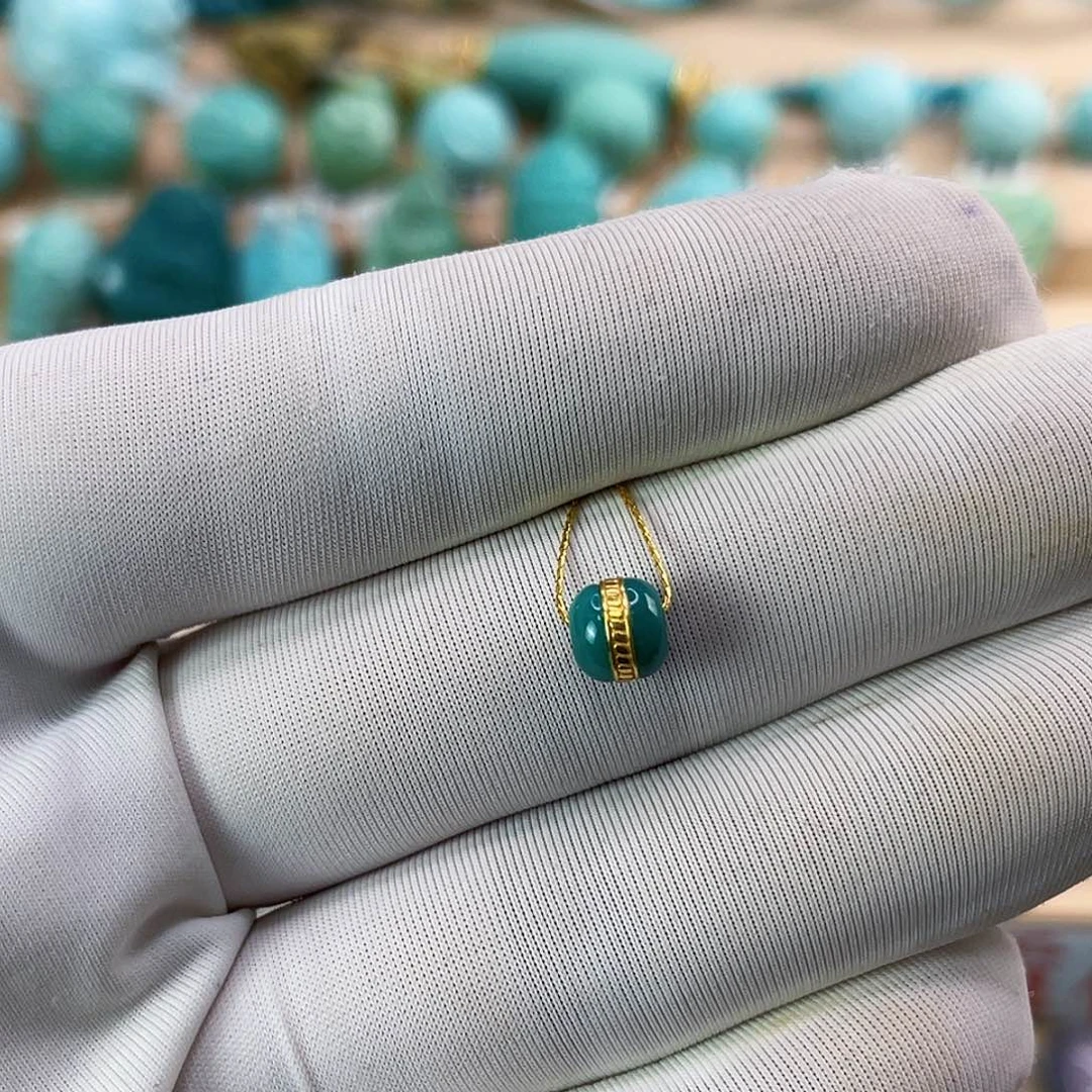 未镶嵌绿松石珠宝奇石