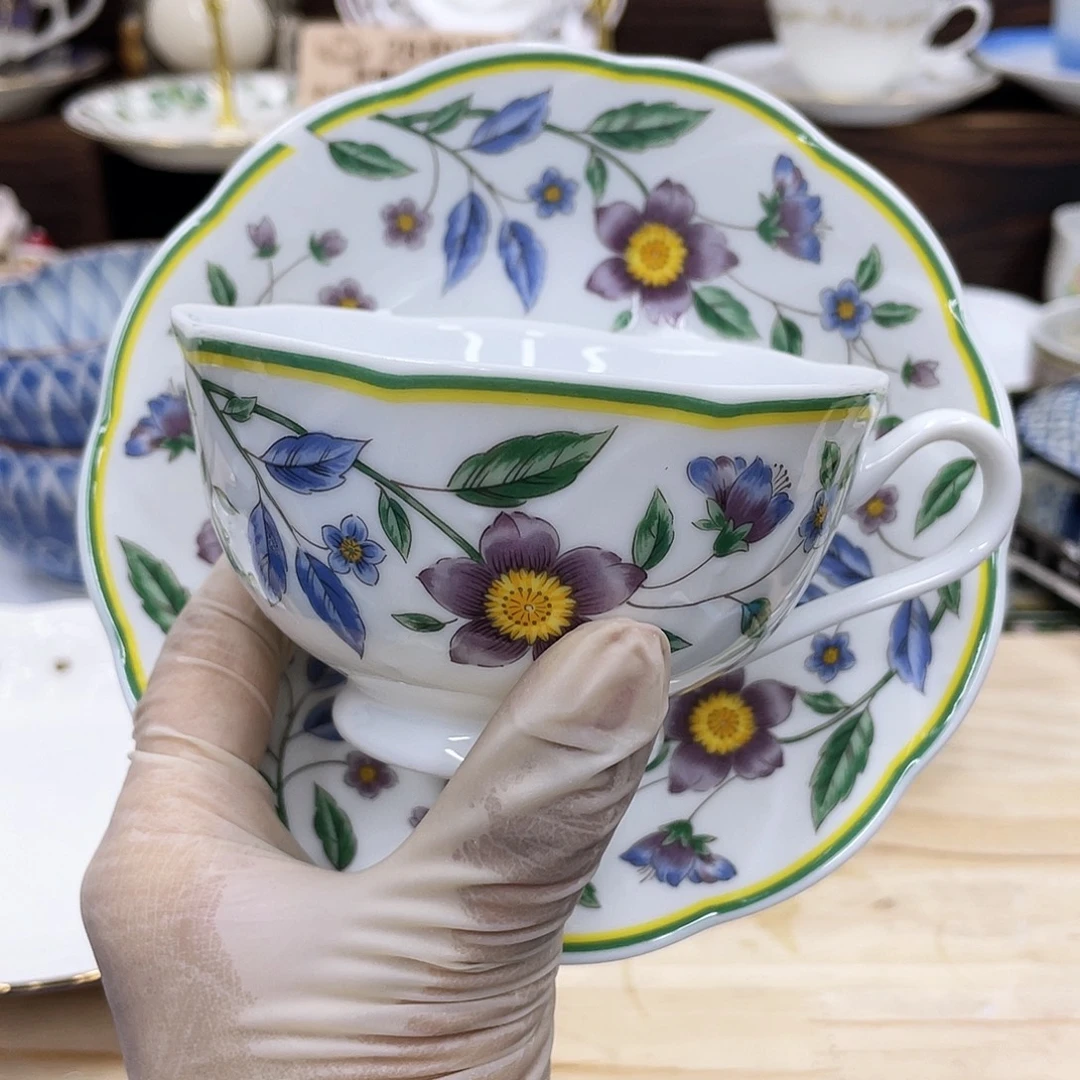 鹿屋家的美丽咖啡杯