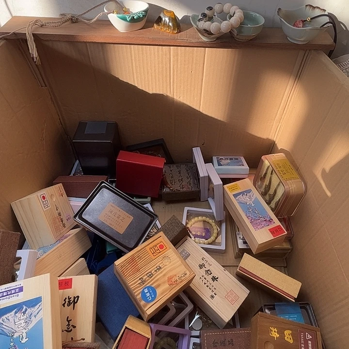 阳***禾大叶紫檀（黑酸枝木类）