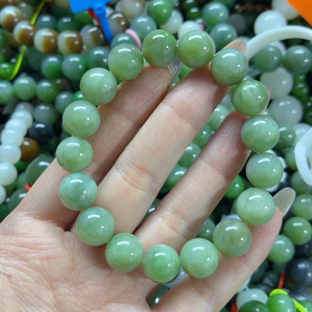 手链未镶嵌和田玉