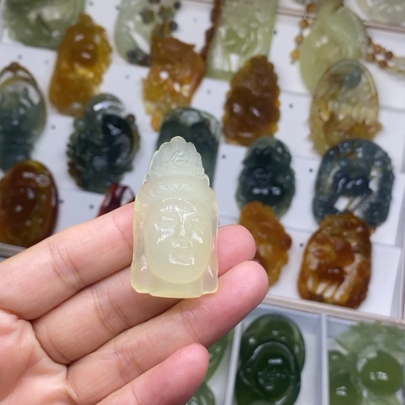 【闪购商品】未镶嵌蛇纹石玉颈饰