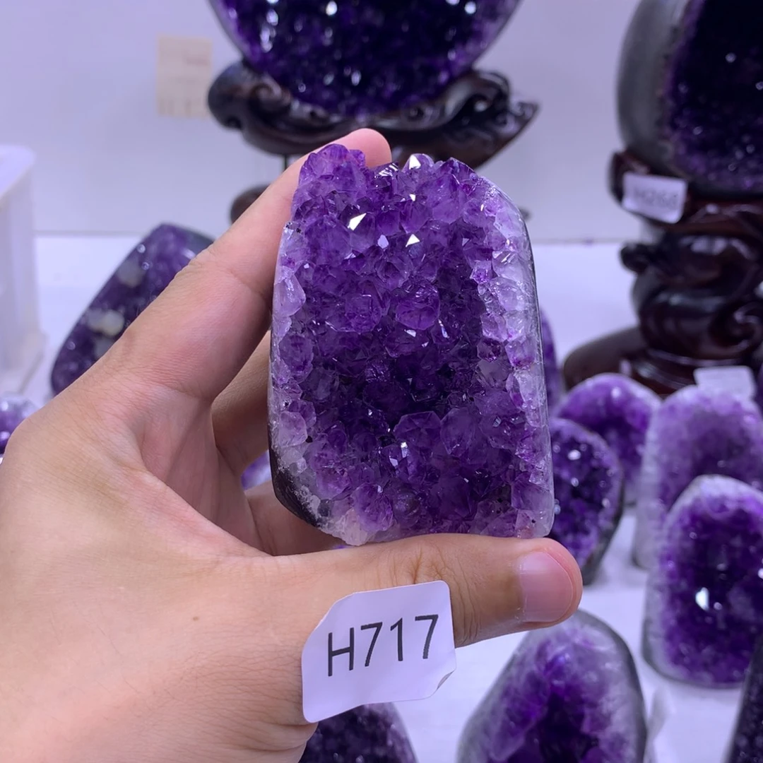 织绣乌拉圭紫水晶摆件717