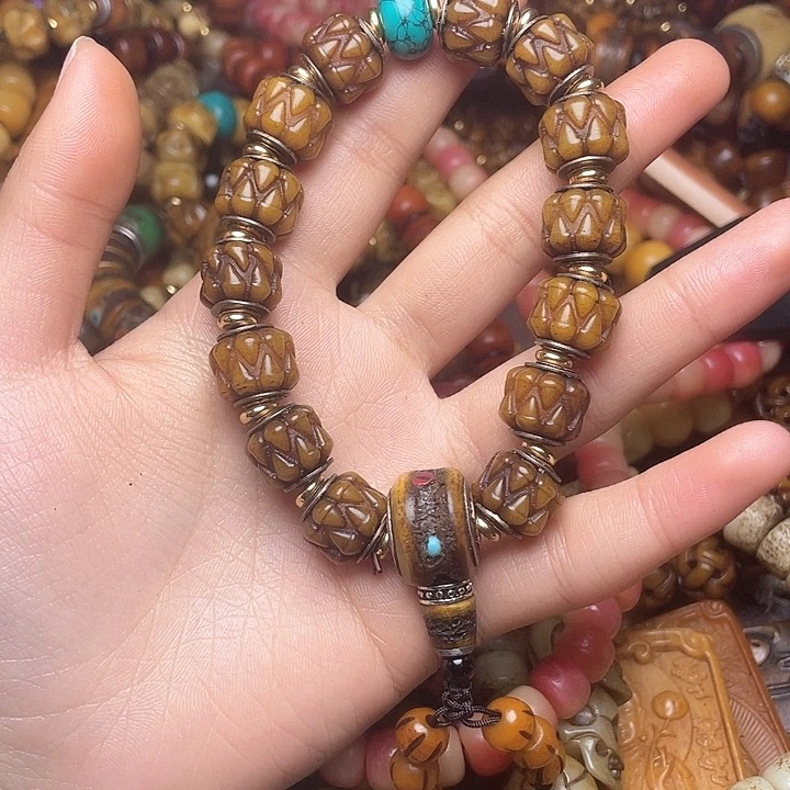 牛骨手串/手链吴*牦牛骨吞金兽卡13