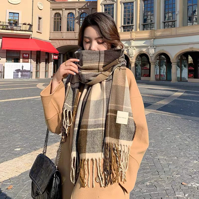 格子围巾女秋冬季韩版百搭保暖学生情侣学院风复古双面围脖披肩