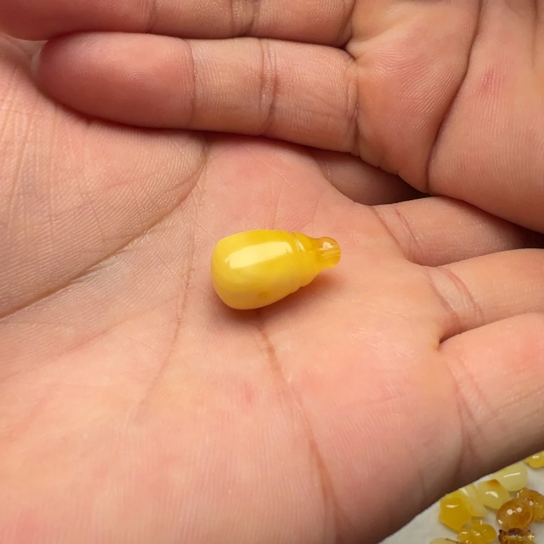 未镶嵌颈饰蜜蜡天然蜜蜡白花三通提溜吊坠