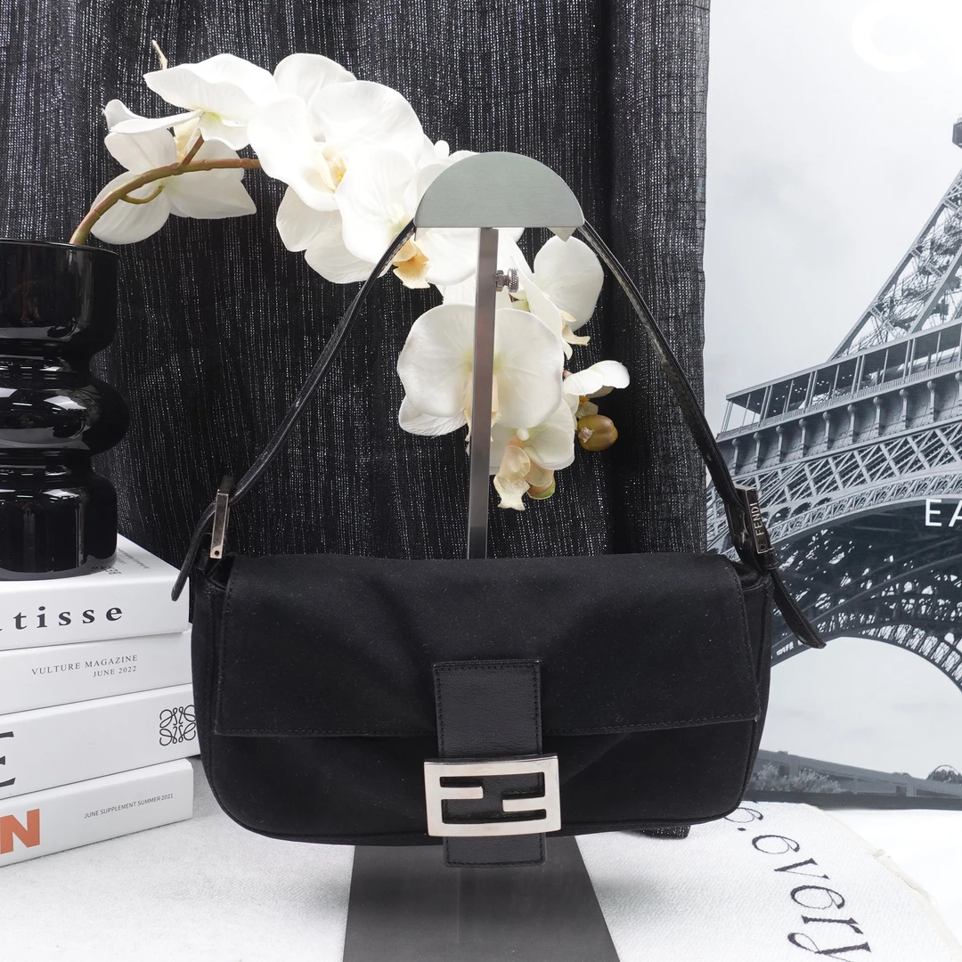 95新 FENDI/芬迪 单肩包/T10174408