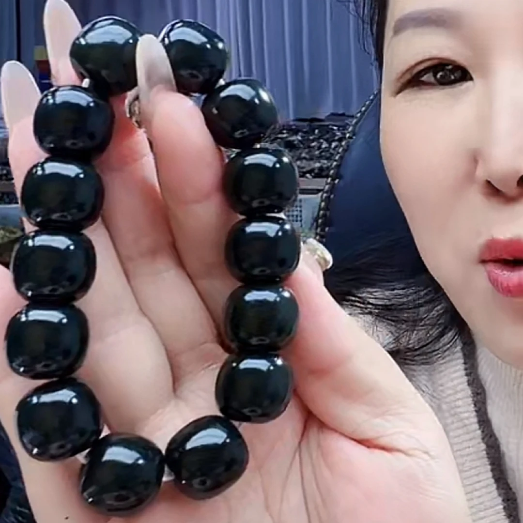 天然和田玉新疆马儿羊矿塔青16