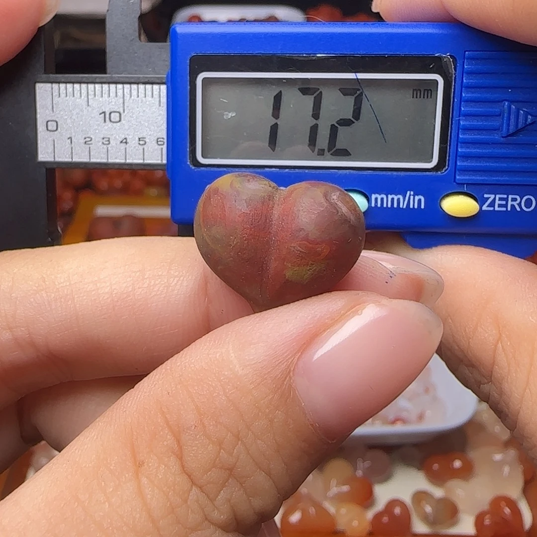 南红玛瑙未镶嵌颈饰