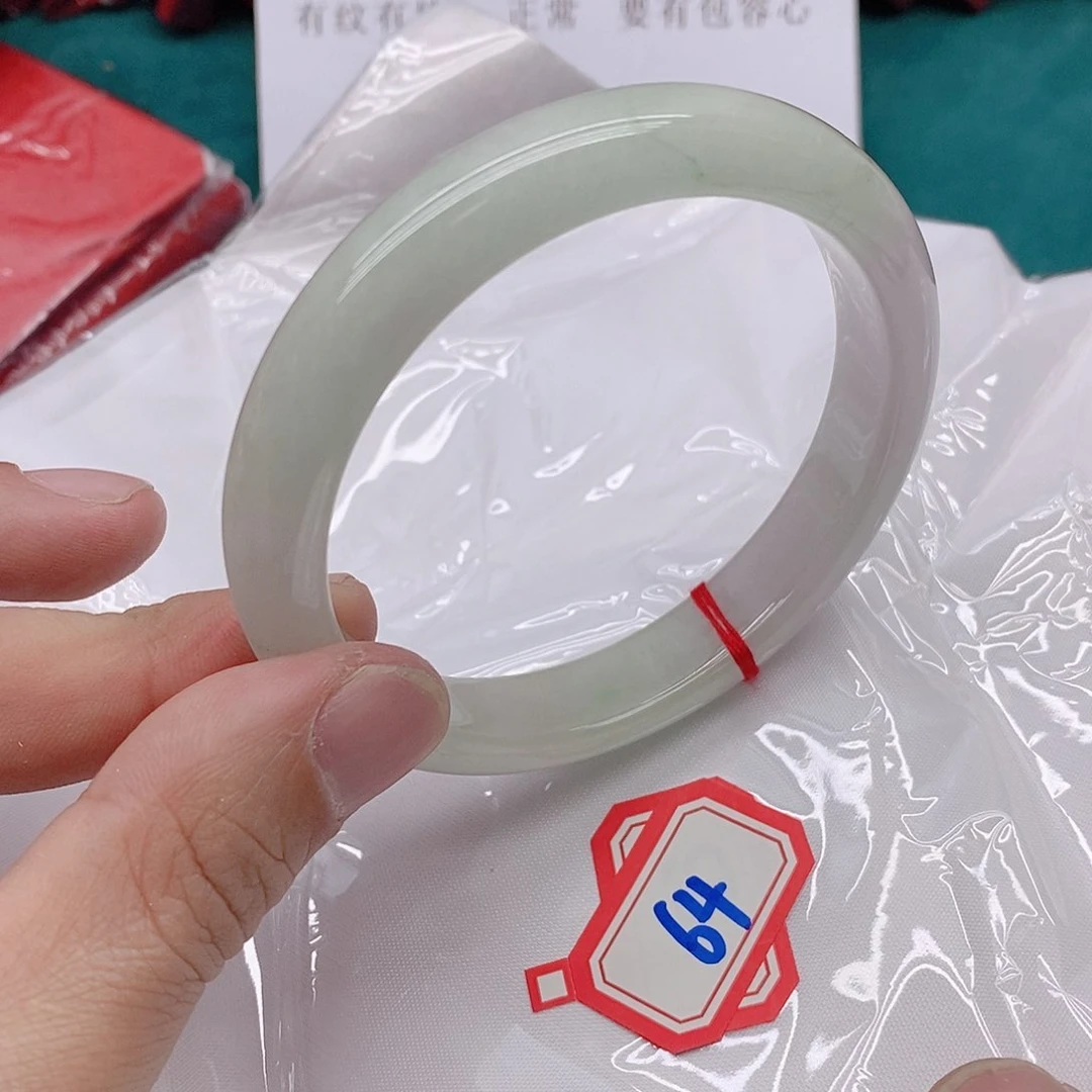 翡翠手镯未镶嵌6444444444
