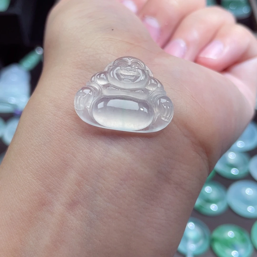 颈饰未镶嵌翡翠佛公