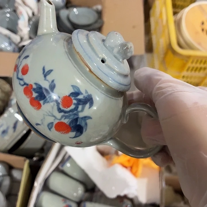 茶具微暇，介意勿拍