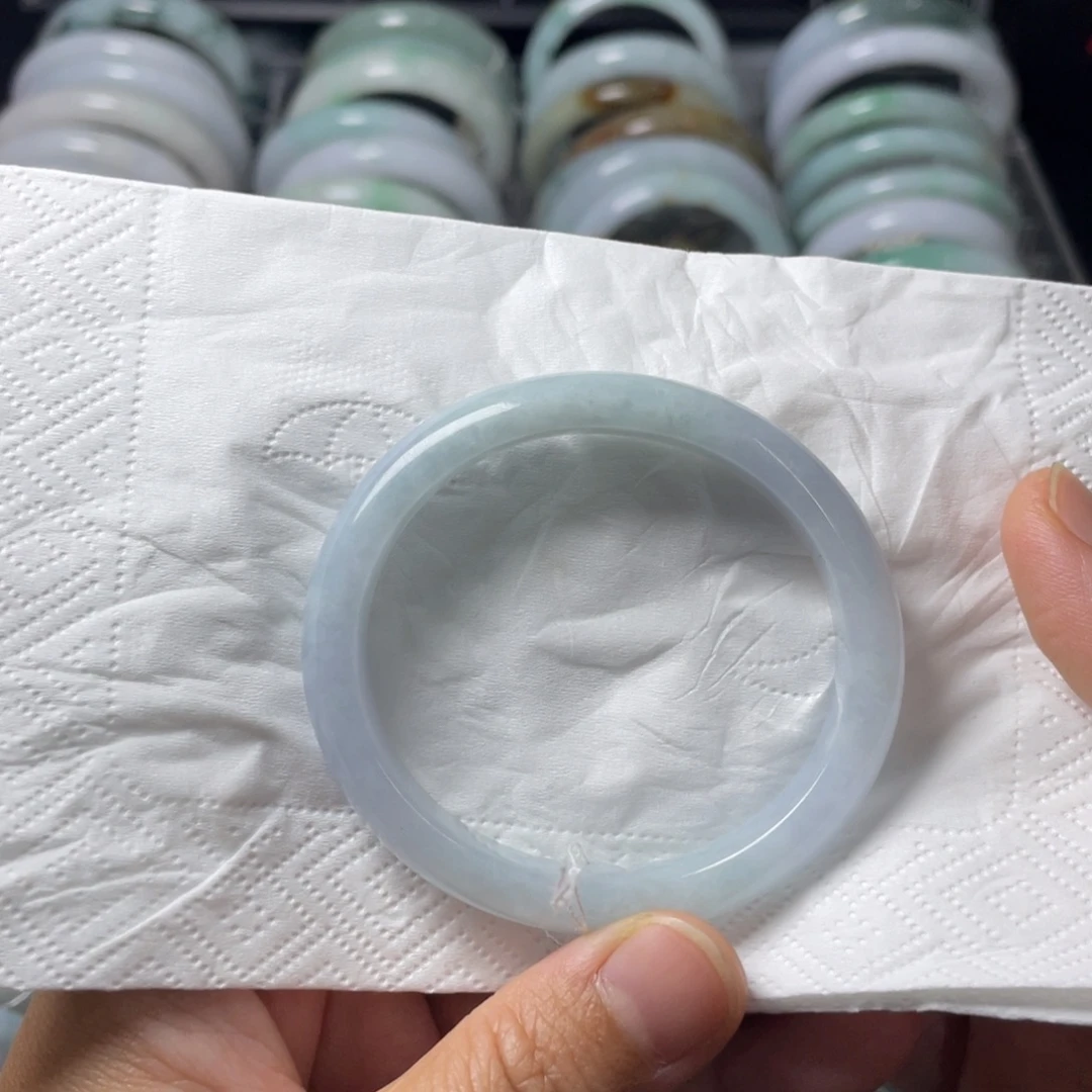 翡翠未镶嵌手镯贵妃手镯