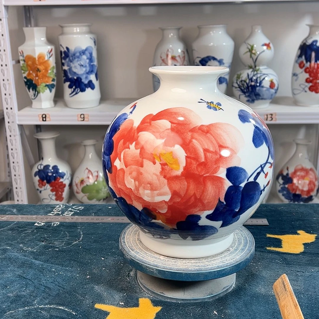 摆件景德镇陶瓷石红牡