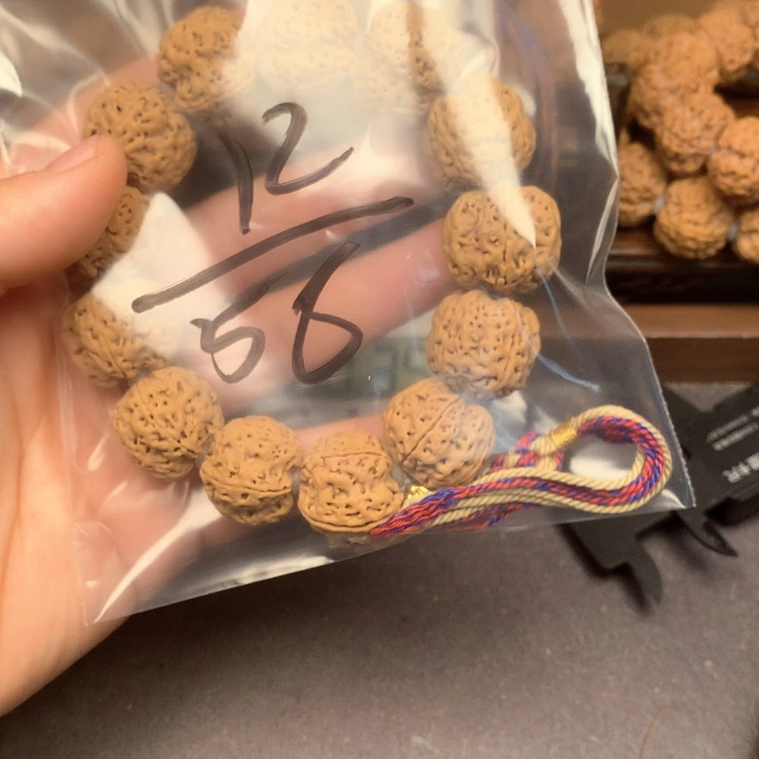 金刚菩提吊坠张*嘎12。