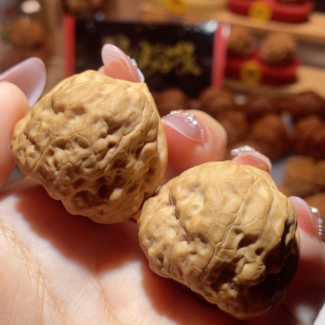 文玩核桃把件35尺古蟾