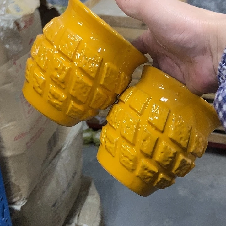 花盆单场满9.9发货11×11.5瑕疵