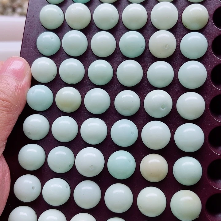 白玉菩提手串瑕疵13天蓝色圆珠60颗