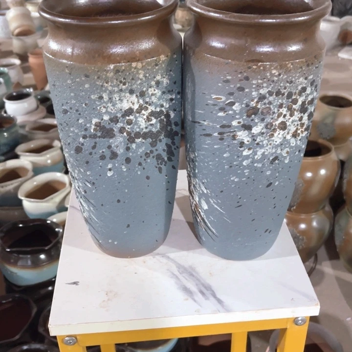 紫砂花盆口径14高度31两只正品