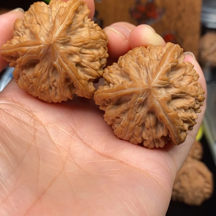 渡***过吊坠文玩核桃文山