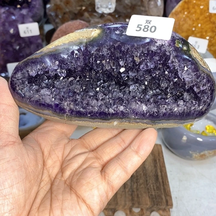 未镶嵌水晶大型摆件（非配饰）