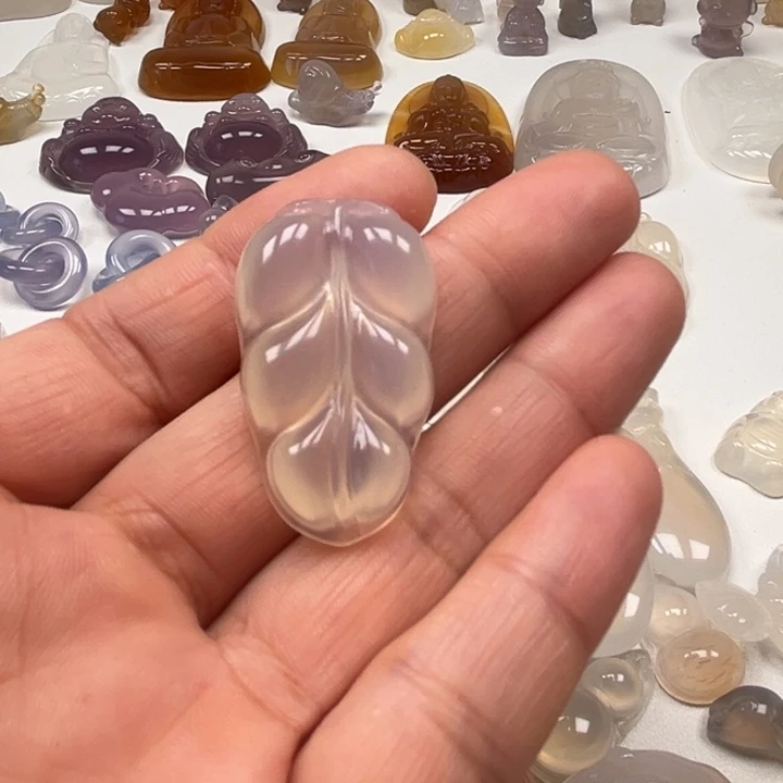 玛瑙/玉髓未镶嵌颈饰