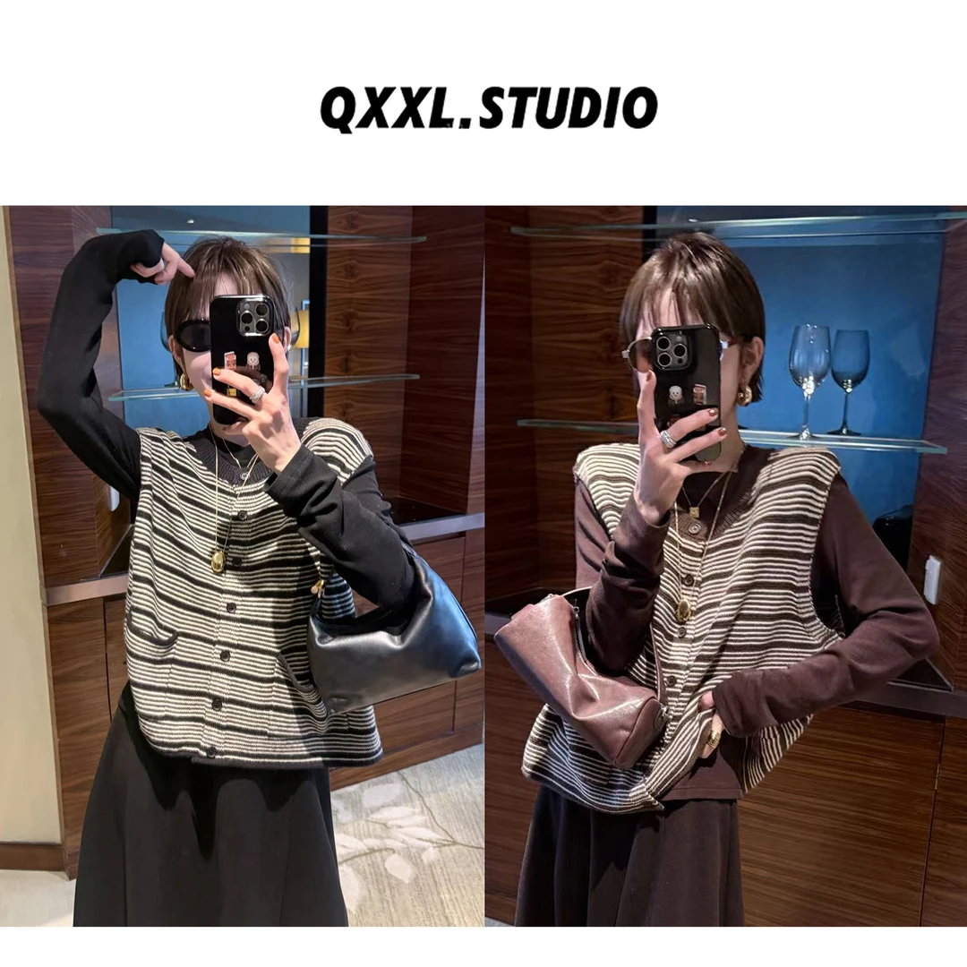 邱小小丽呀 秋季新款外搭条纹针织开衫女宽松设计感无袖背心马甲