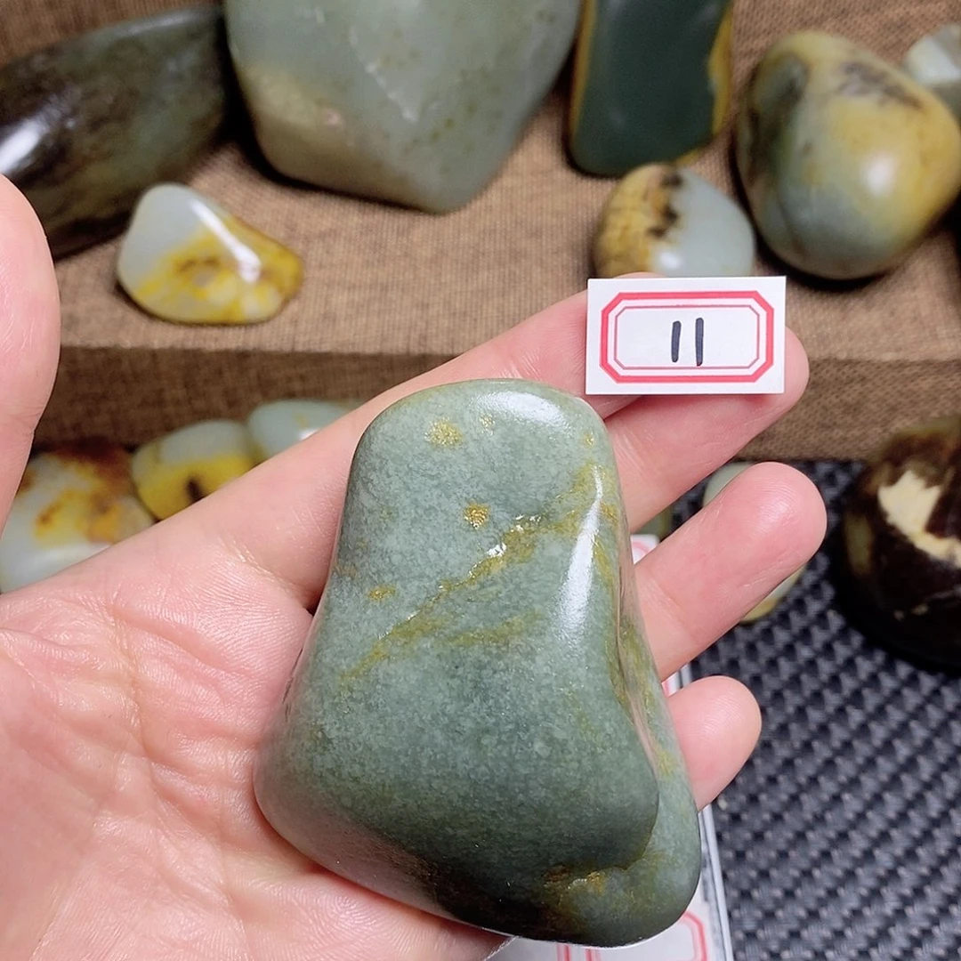 未镶嵌和田玉挂件11