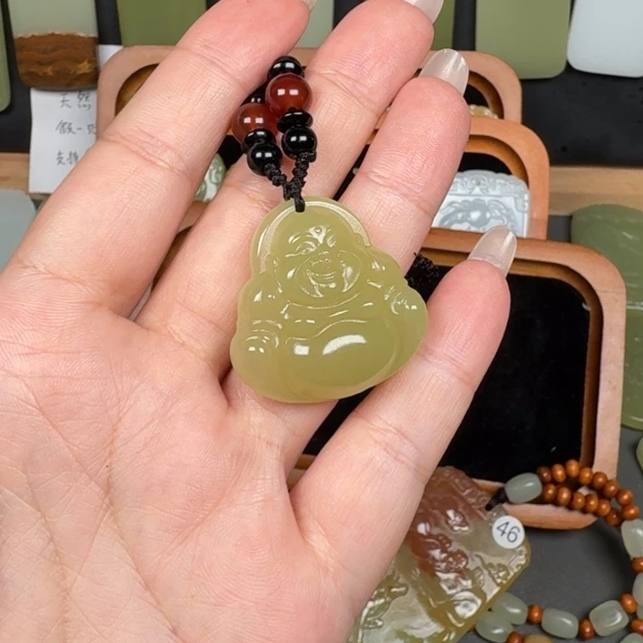 石材新疆昆仑山脉佛公吊坠