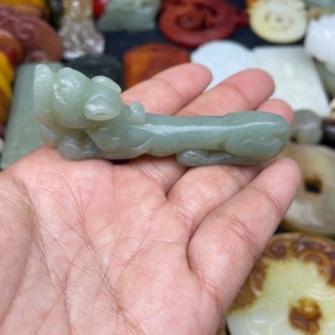 和田玉颈饰未镶嵌66