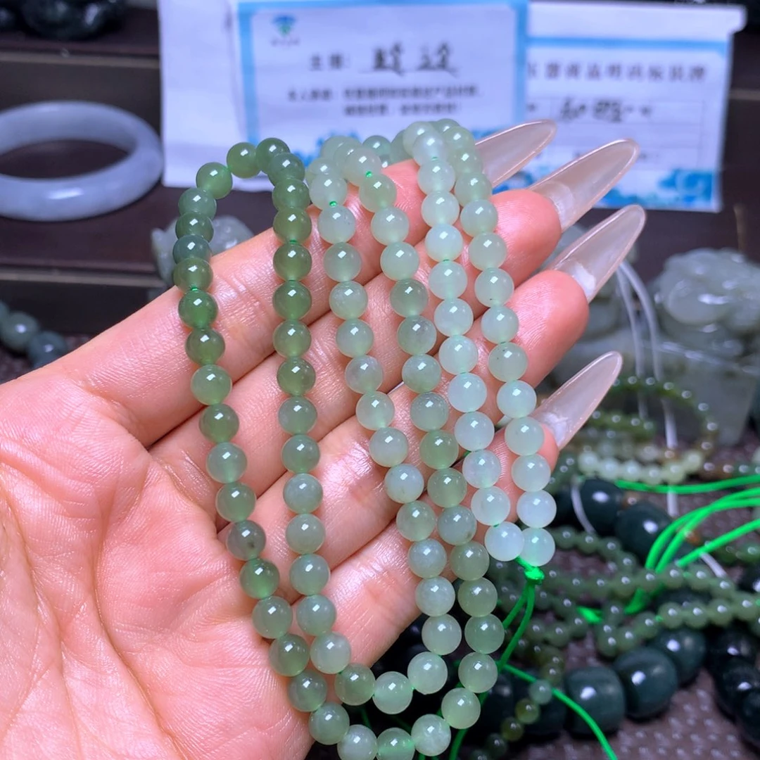 和田玉未镶嵌颈饰卡6