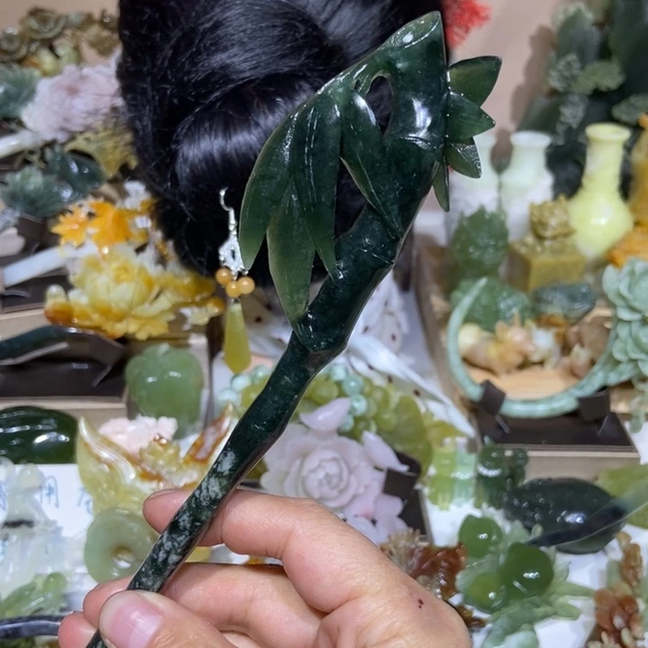 蛇纹石玉未镶嵌发饰