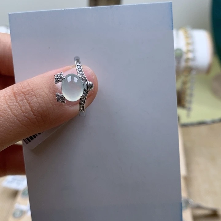 翡翠戒指银S925镶嵌1111