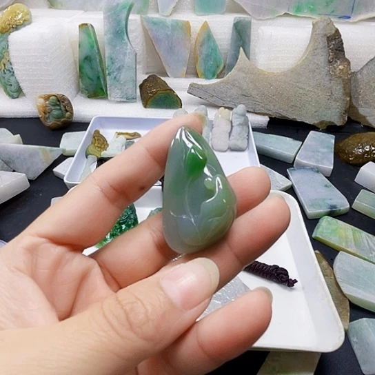 未镶嵌挂件翡翠翡翠