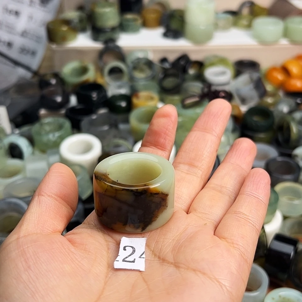 【闪购商品】未镶嵌蛇纹石玉戒指J
