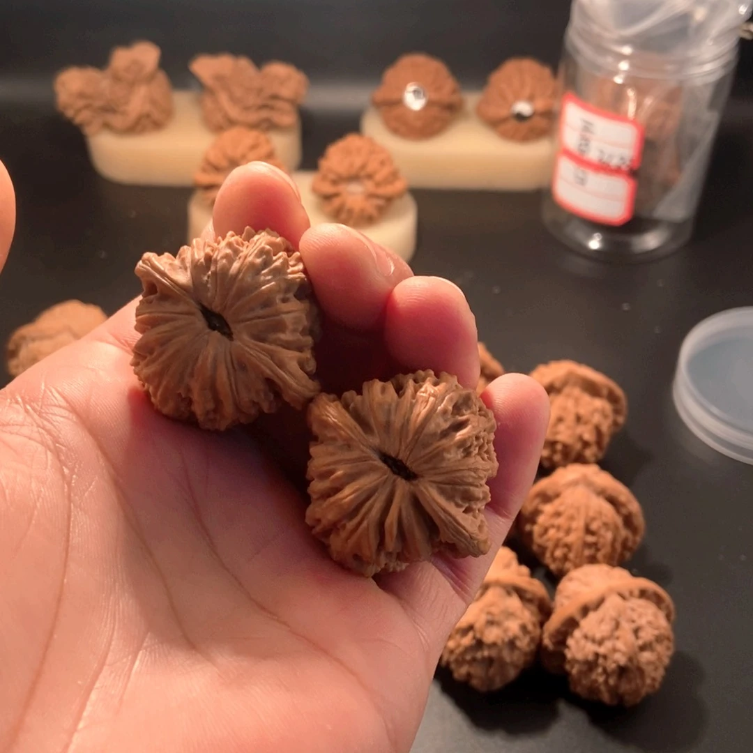 吊坠文玩核桃39楼子