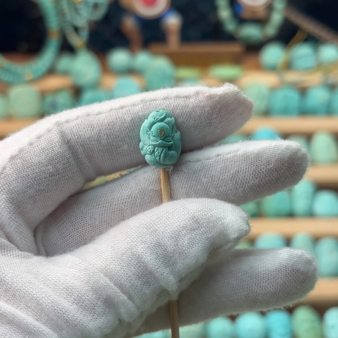 绿松石未镶嵌配饰