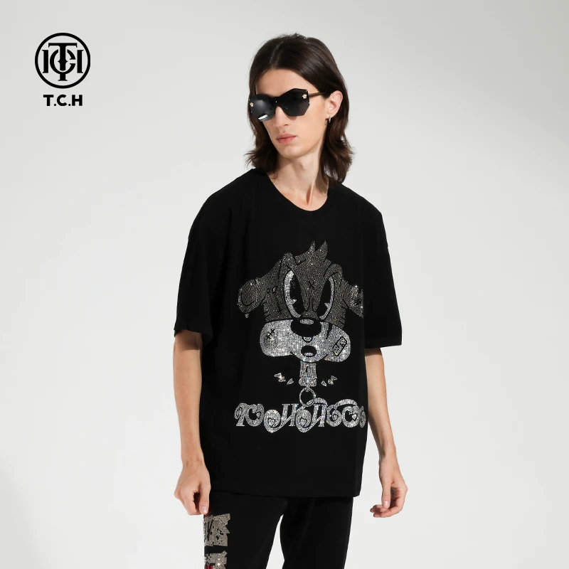 TCH轻奢烫钻工艺小狗字母情侣减龄圆领黑T恤女T21110C3030私服tch