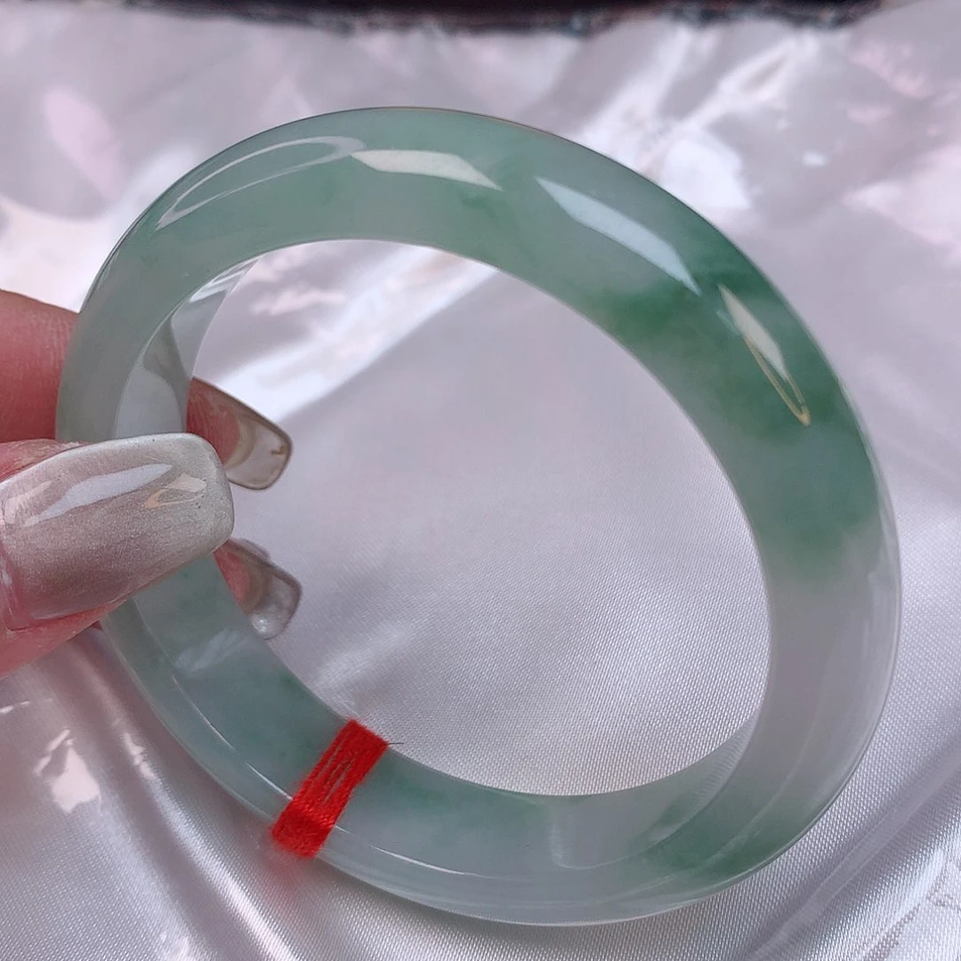 翡翠手镯未镶嵌53 翡翠手镯