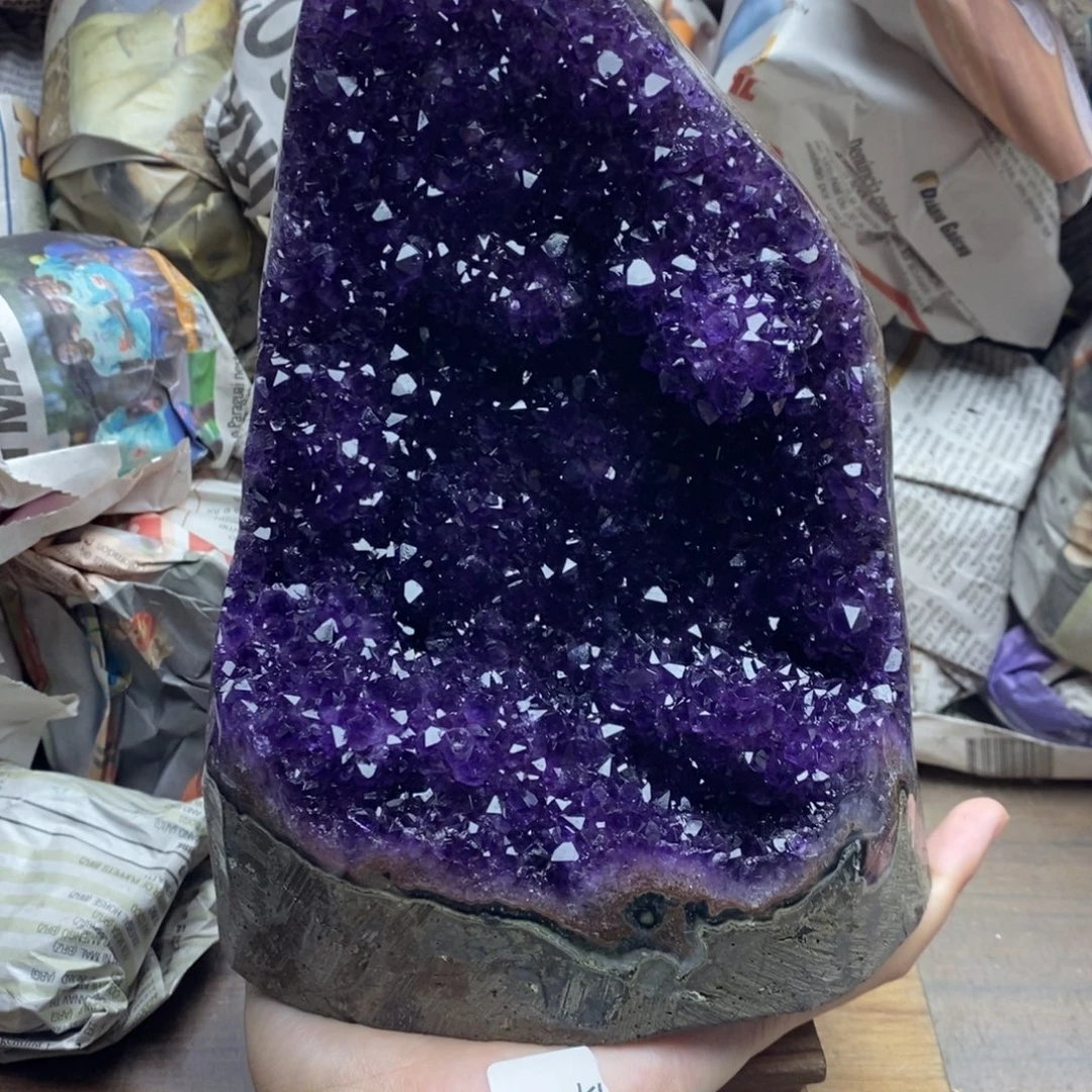 紫晶未镶嵌大型摆件（非配饰）