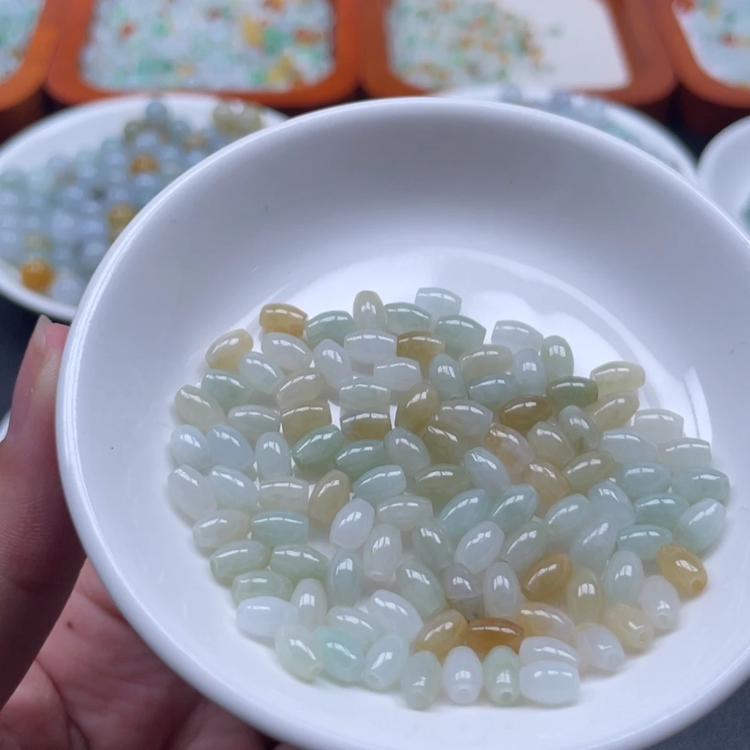 翡翠散珠冰米珠100颗