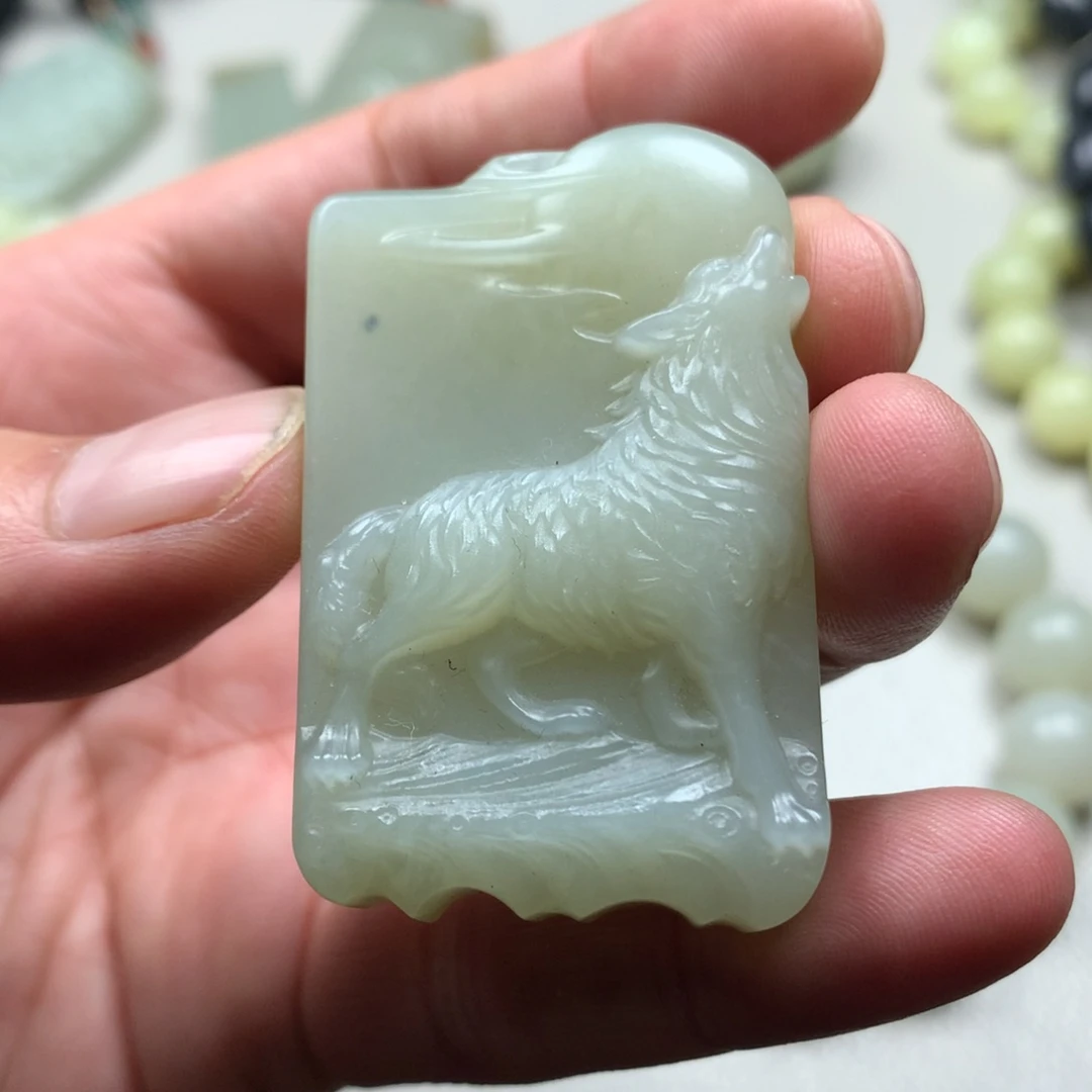 和田玉挂件未镶嵌