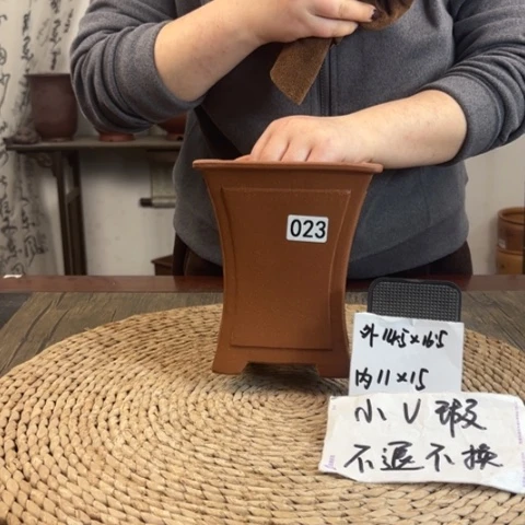 紫砂花盆微瑕红降坡束腰023