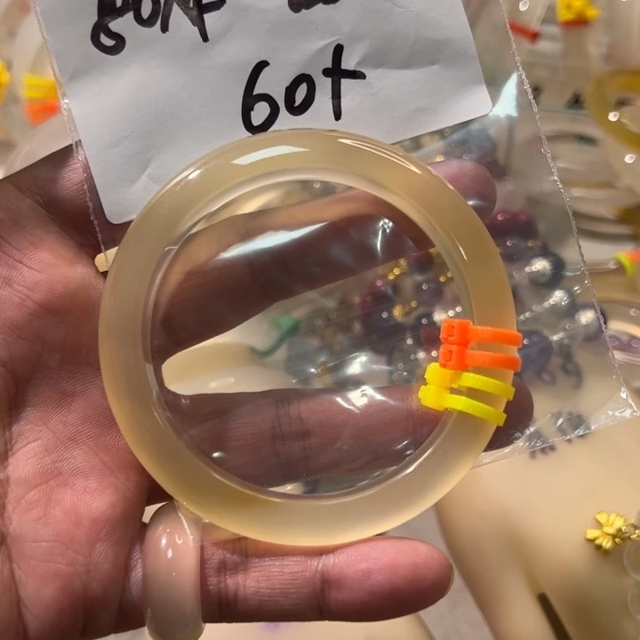 ****酱玛瑙/玉髓手镯未镶嵌库存4发1条