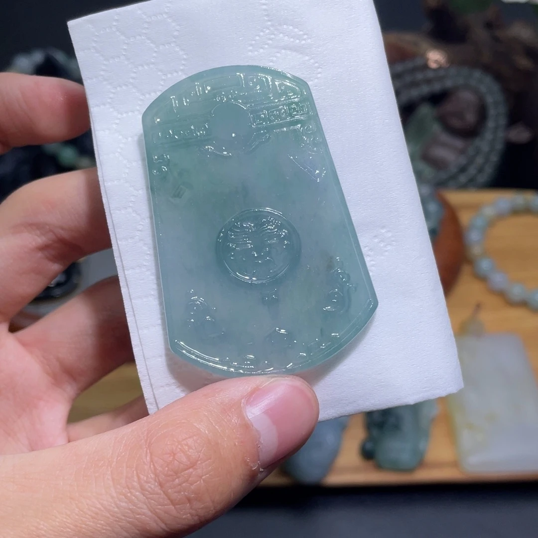 定制翡翠未镶嵌吊坠危月入百万