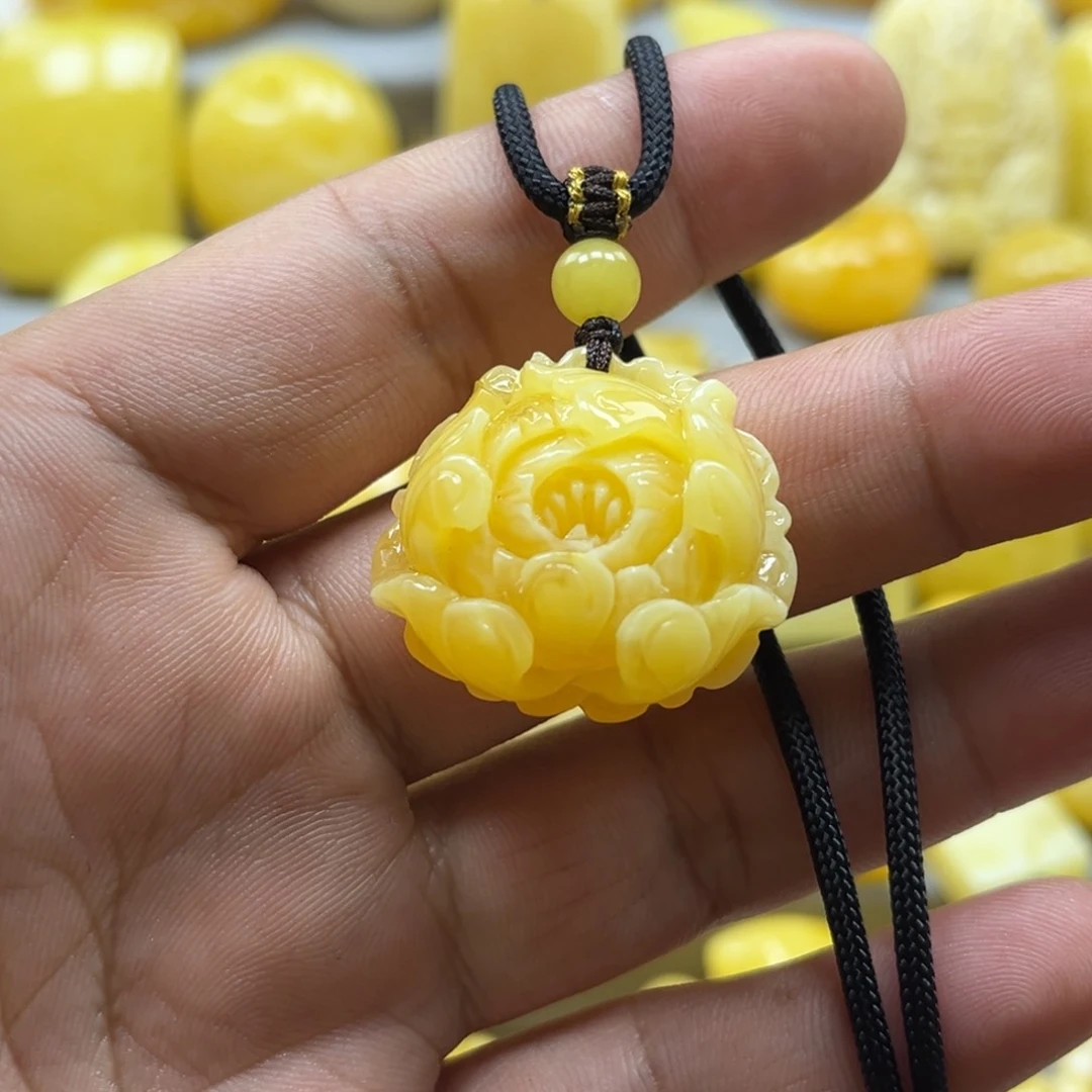 蜜蜡珠宝奇石未镶嵌