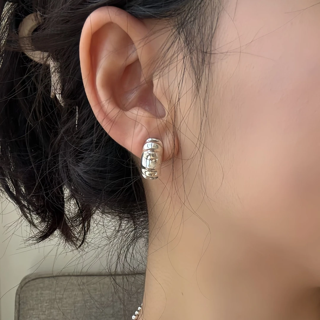 925银耳饰 愣愣有角圆圆耳扣耳环