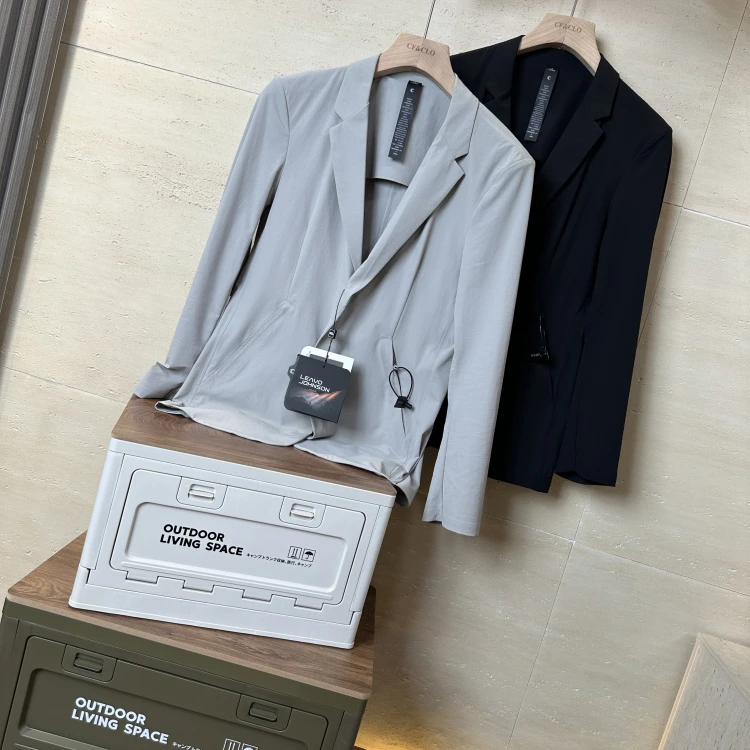 #人气王@错过怕大腿3D立体裁剪高端压胶夏季薄款男子皮肤衣小西服