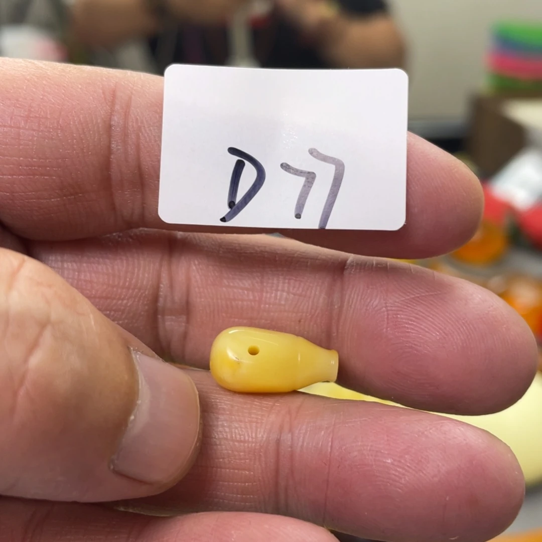 手链琥珀未镶嵌多样性发，发其中一件