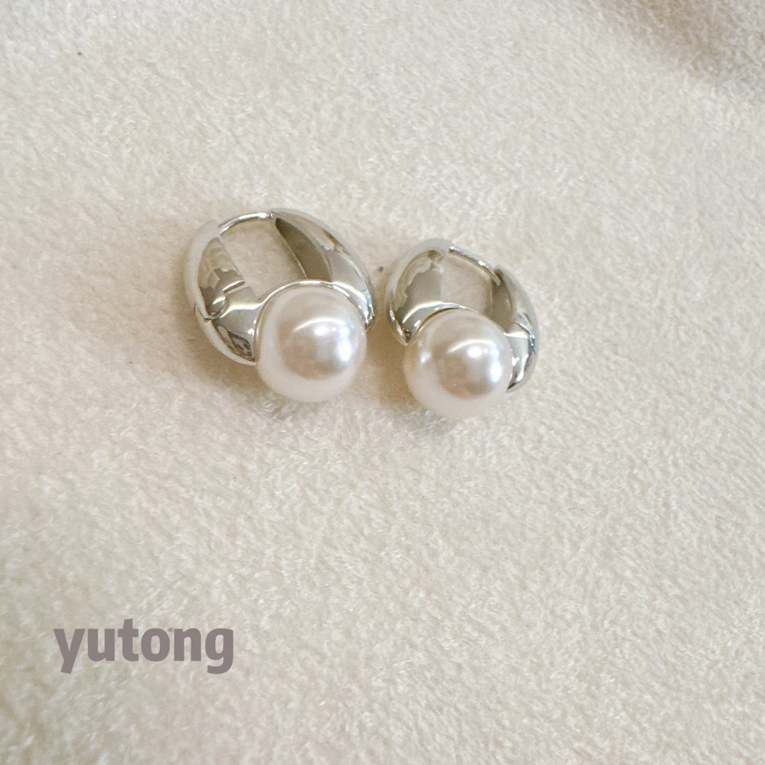 铜合金仿珍珠耳饰 【雨桐轻奢饰品】设计款耳环YT03386