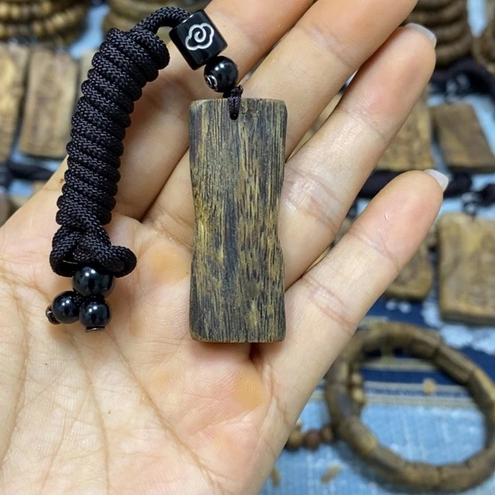 手把件沉香奇楠沉香素牌吊坠